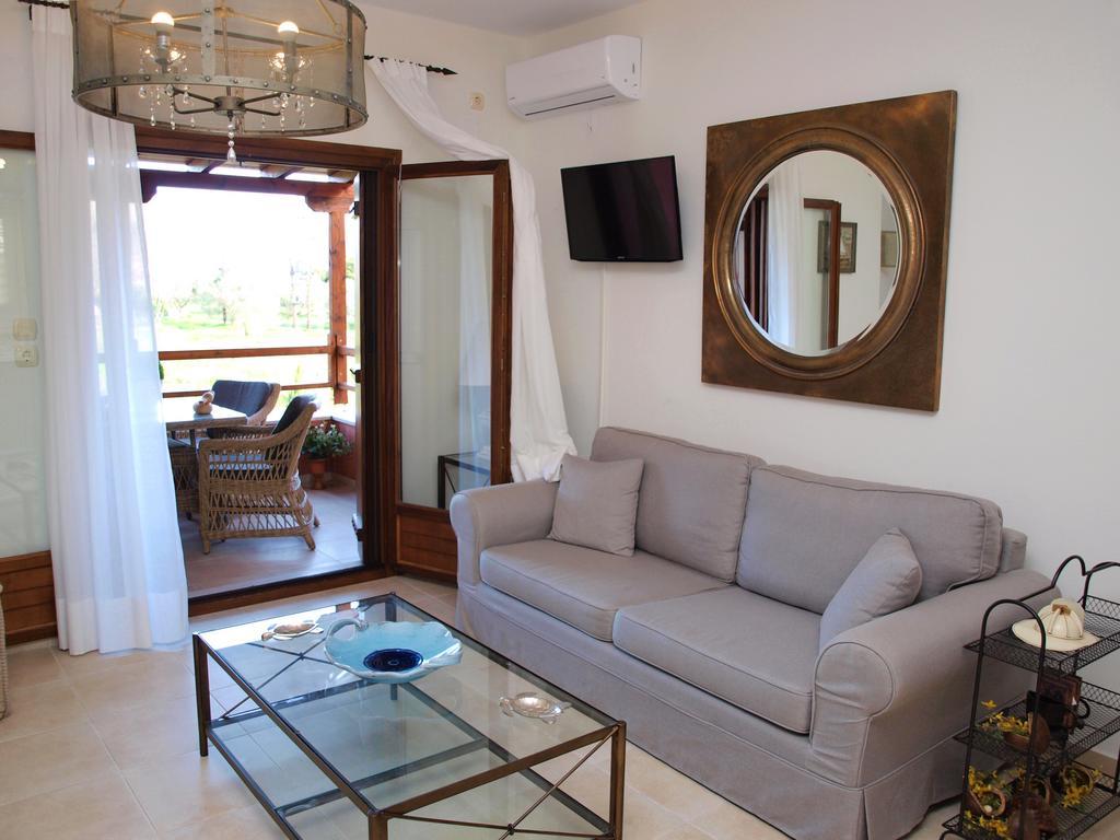 Melograno Apartments And Studios Kala Nera Exterior photo